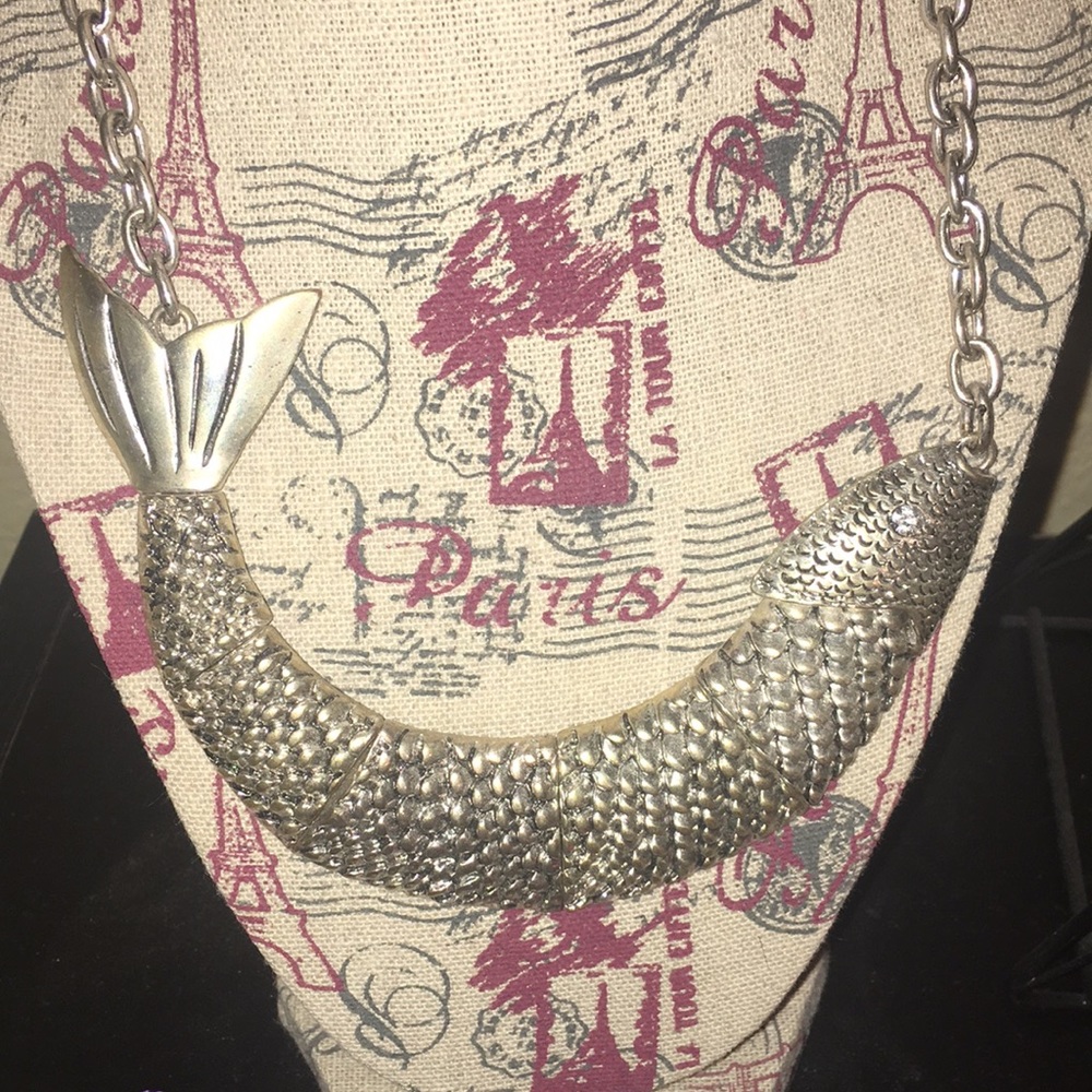 Fish necklace